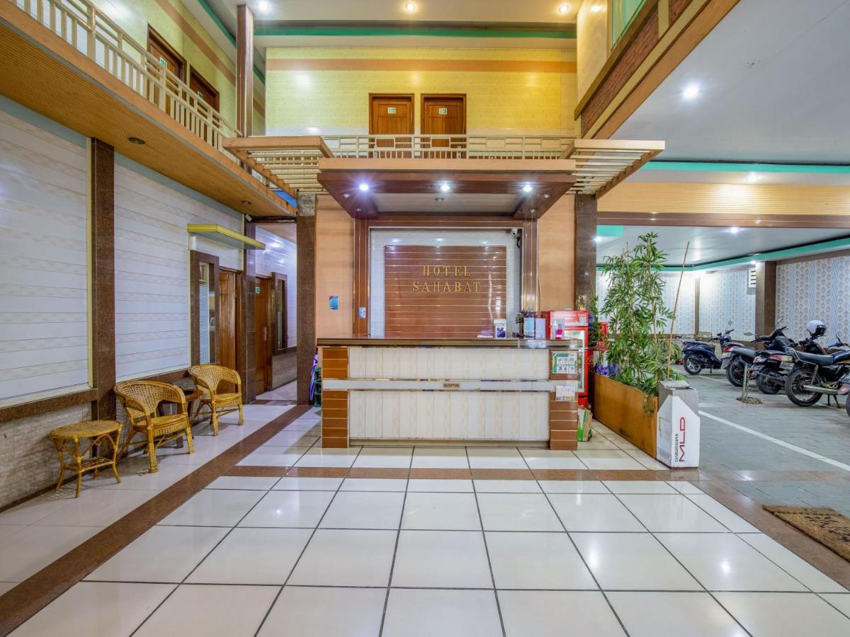 Hotel Sahabat 2 Giacarta Esterno foto